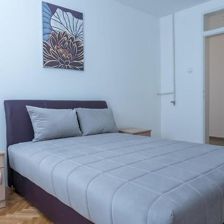 Gerardus Apartmani 브르사츠 외부 사진