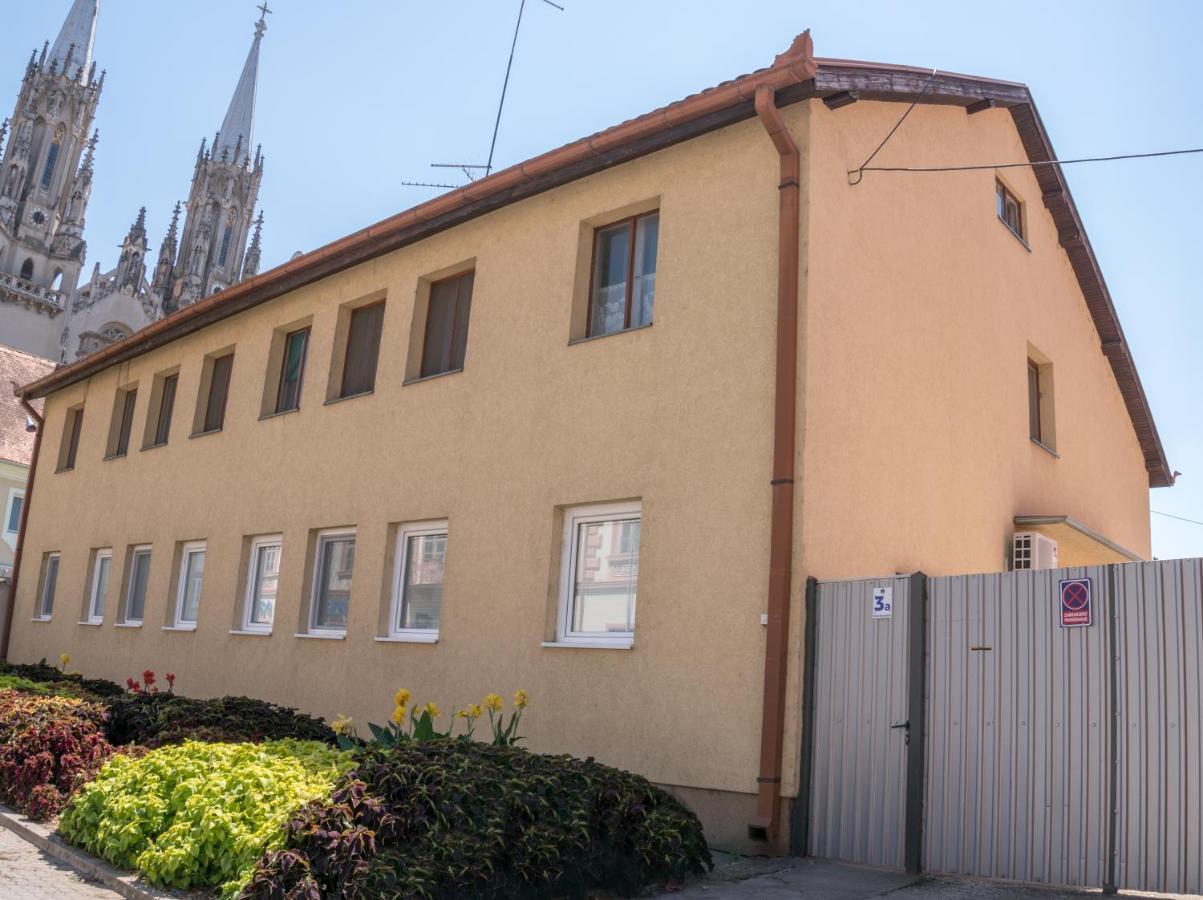 Gerardus Apartmani 브르사츠 외부 사진